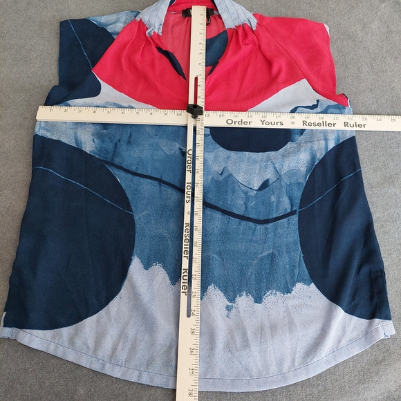 DKNY Abstract Art Print Sleeveless V-Neck Blouse - Red & Blue - XL - Picture 7 of 7